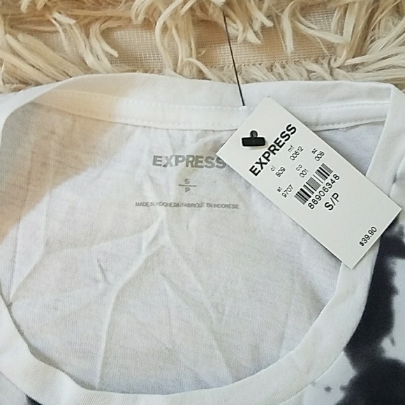 NWT EXPRESS mixed media tank - Picture 2 of 5